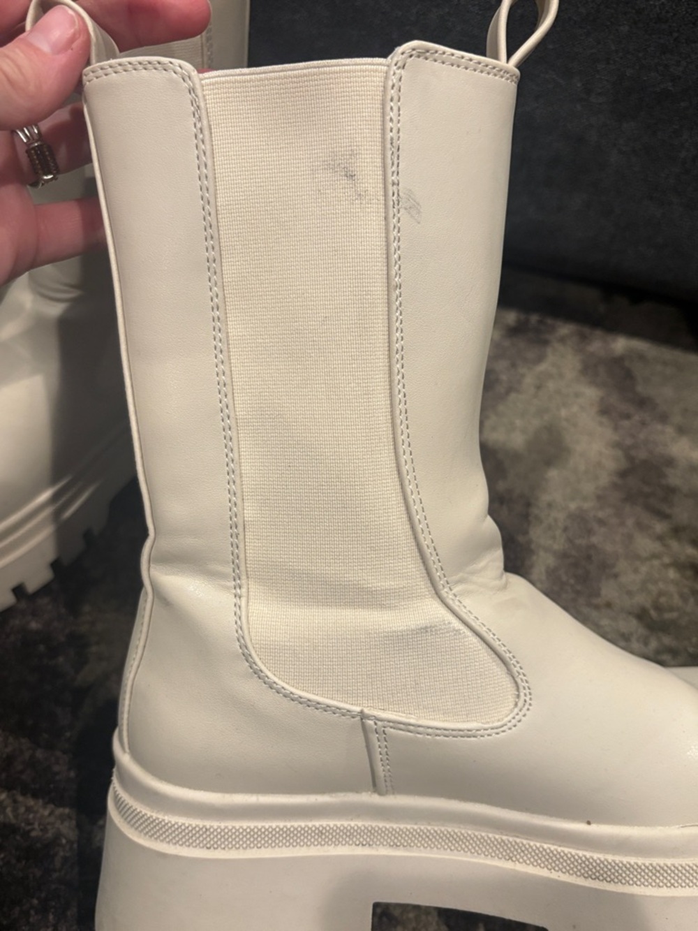 Primark Platform Chelsea Lug-Sole Boot in Cream size 6 used - Picture 11 of 13